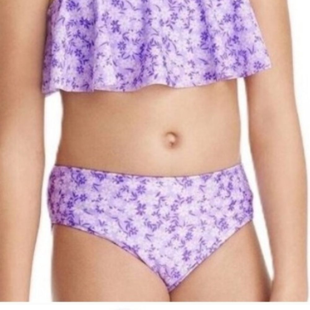 ❤️10/$10 New little girls floral bikini Bottoms